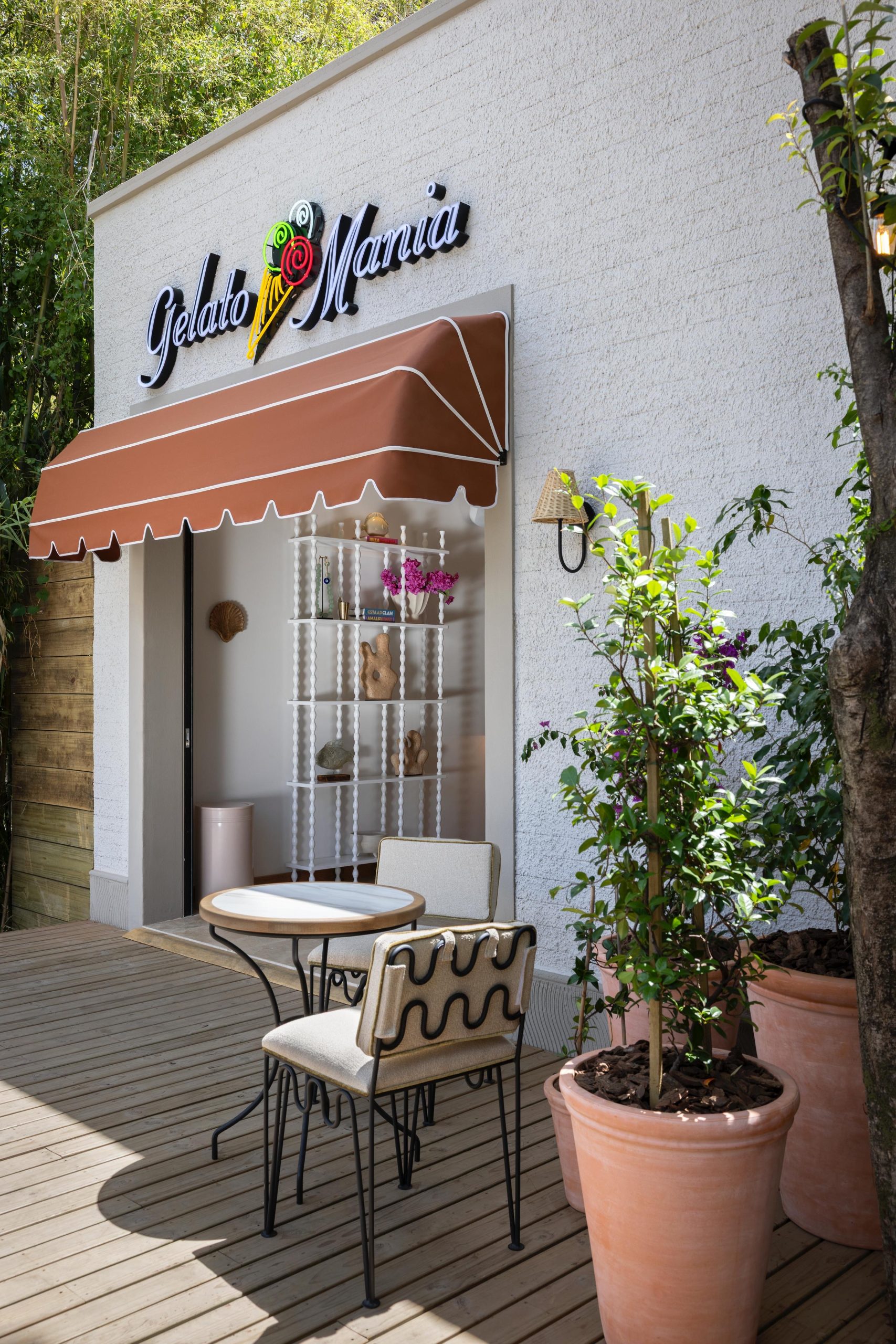 Welcome to Gelato Mania Nine Yards!